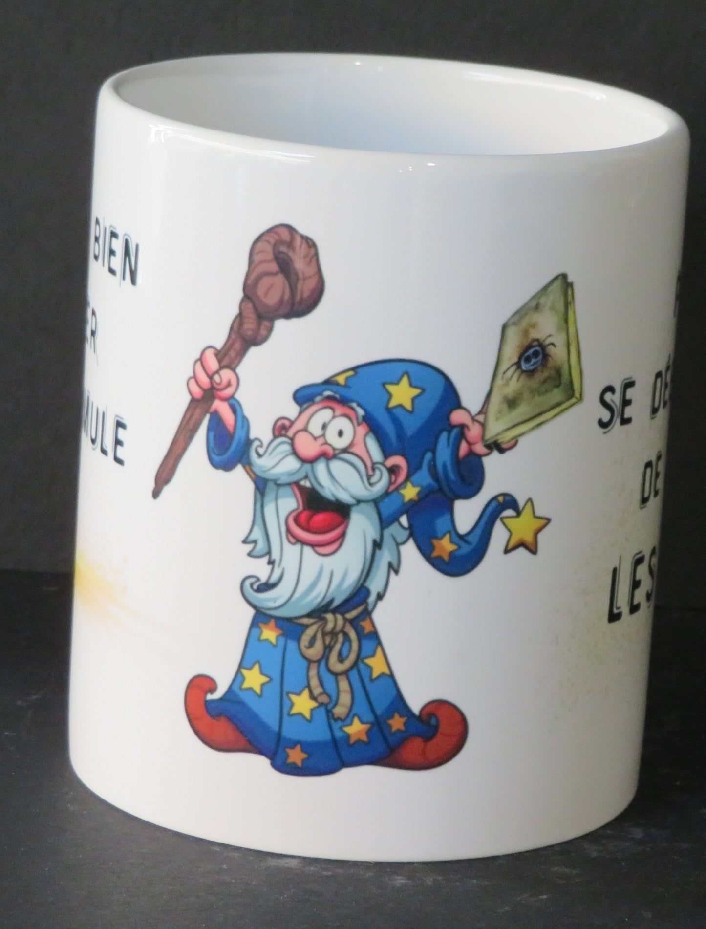 Mug "Il doit bien exister une formule pour se débarrasser de tous les cons!!!"