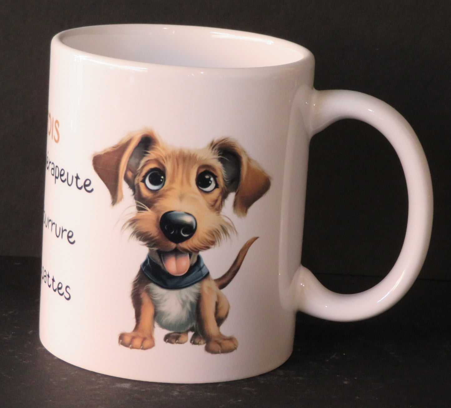 Mug " Parfois le meilleur thérapeute porte une fourrure et à quatre pattes"