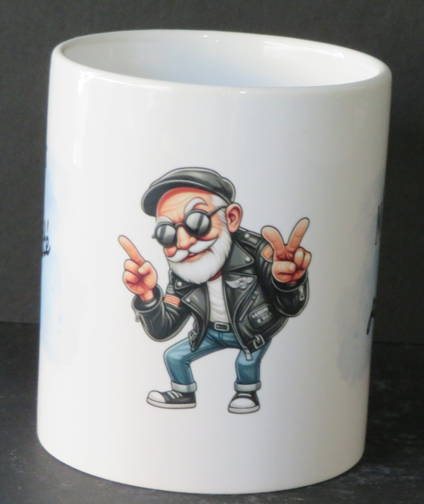Mug "Je suis retraité mais pas périmé"