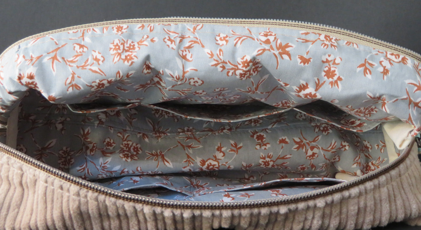 Trousse de toilette "Velours Edelweiss crème"