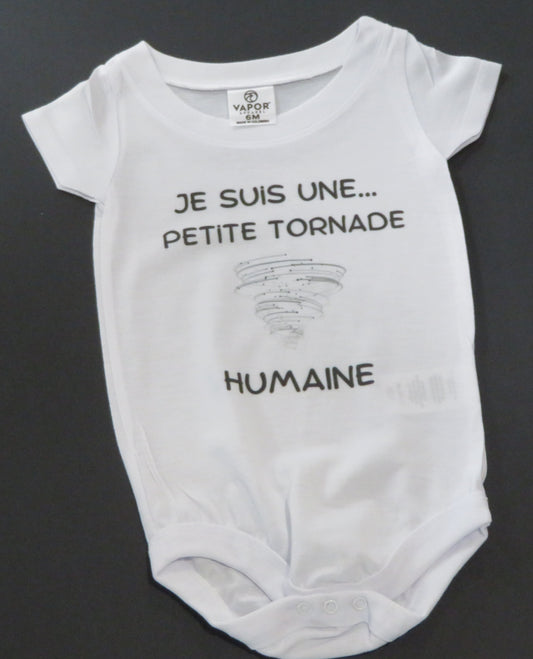 Body "Je suis une petite tornade humaine"