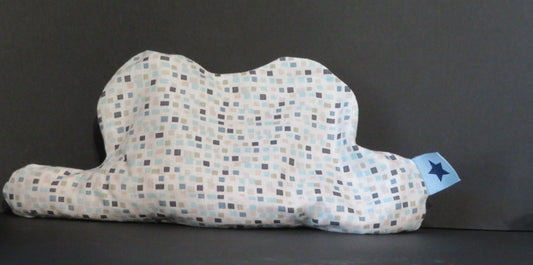 Coussin nuage aux noyaux de cerises