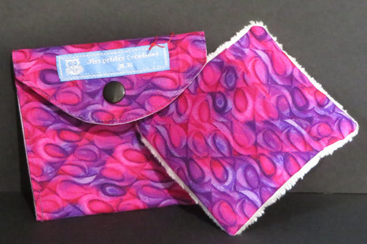 Lingette démaquillante lavable avec sa pochette
