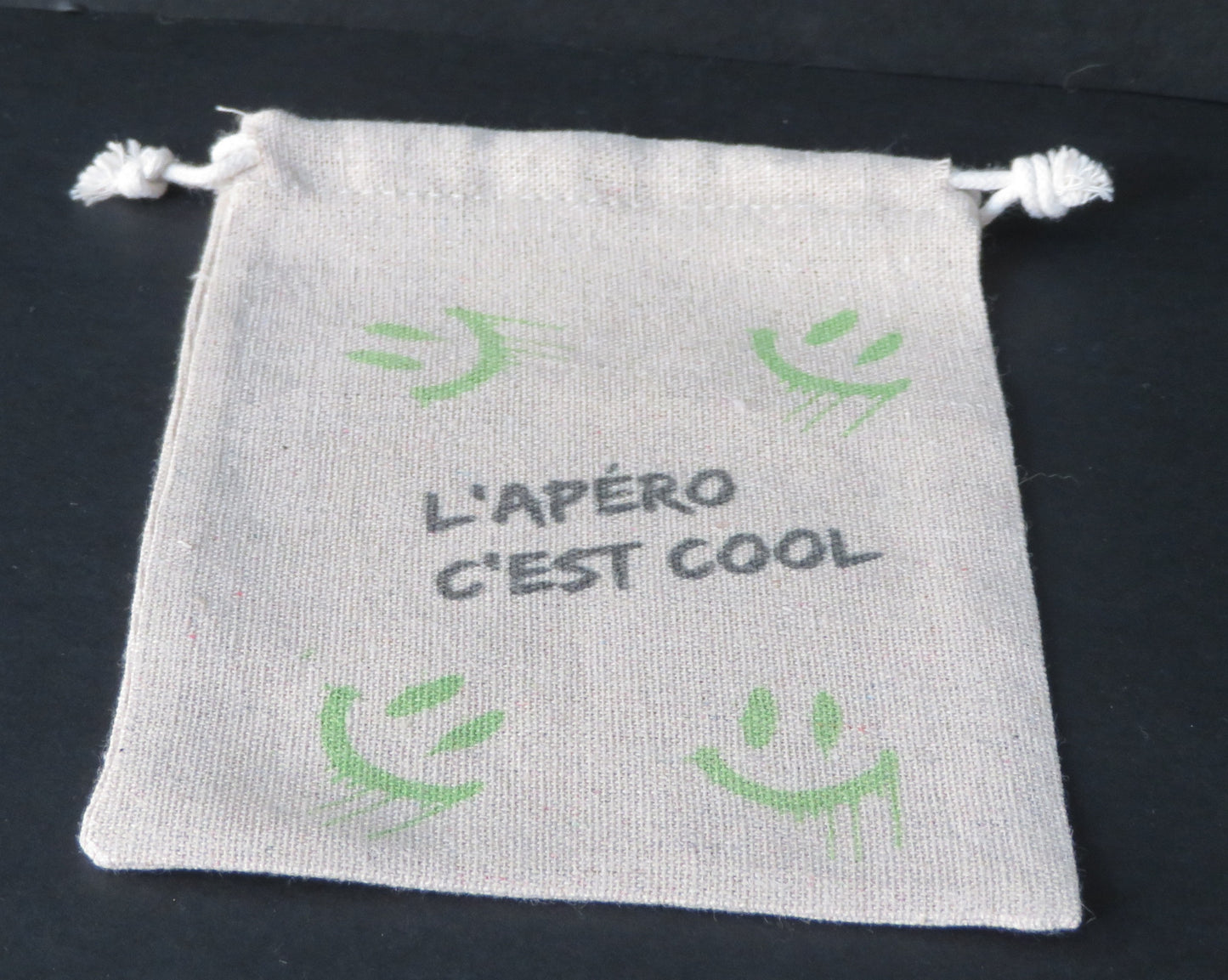 Pochette en jute "L'apéro c'est cool" - Pour ranger vos sous-verres avec style