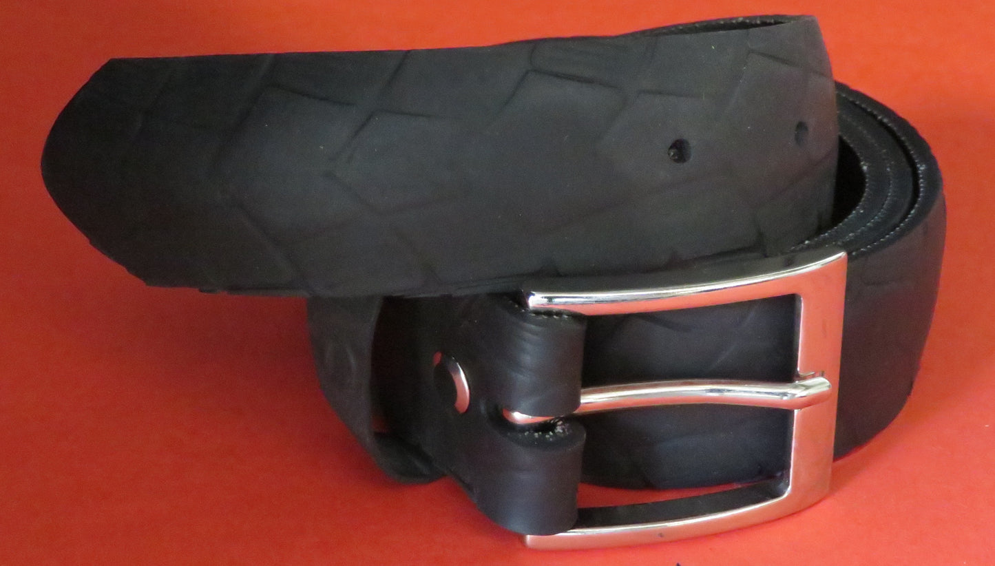 Ceinture profilée en pneu de vélo recyclé